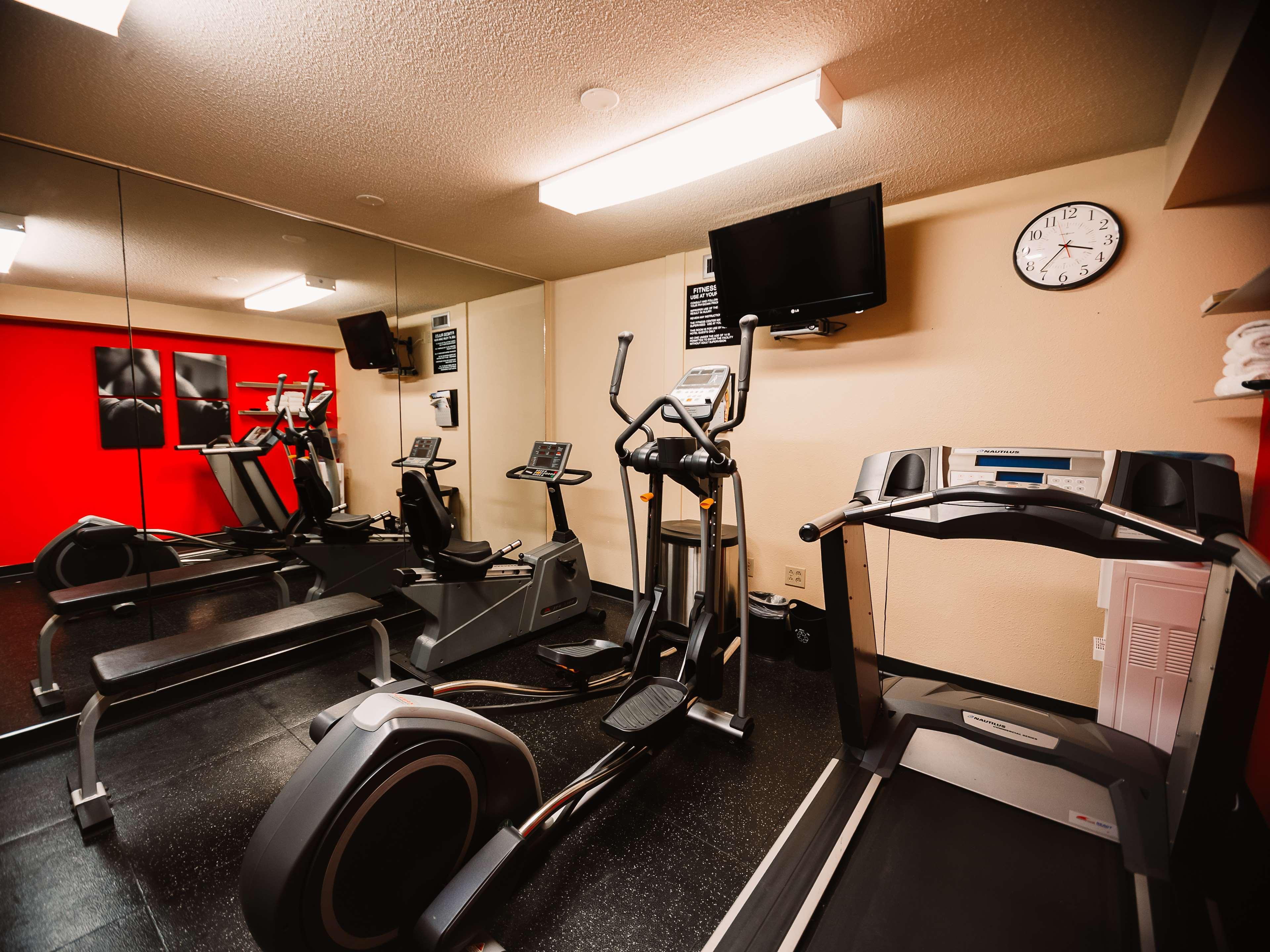 Travelodge Suites By Wyndham Regina - Eastgate Bay 외부 사진