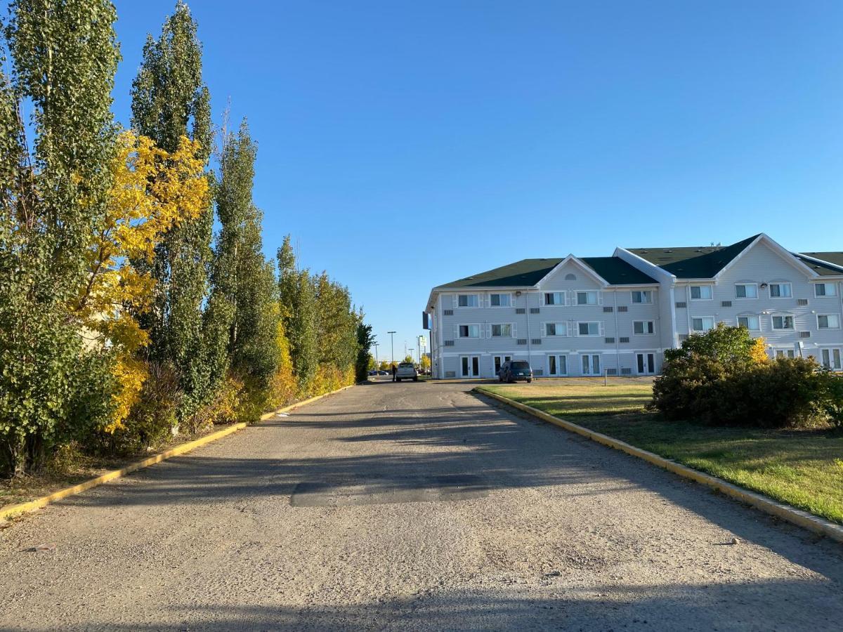 Travelodge Suites By Wyndham Regina - Eastgate Bay 외부 사진
