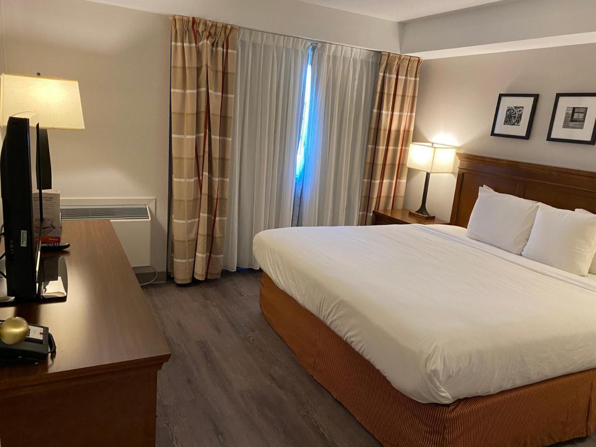 Travelodge Suites By Wyndham Regina - Eastgate Bay 외부 사진